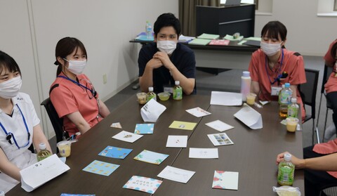 新人茶話会を行いました