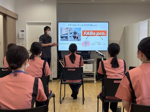 新人研修のようす